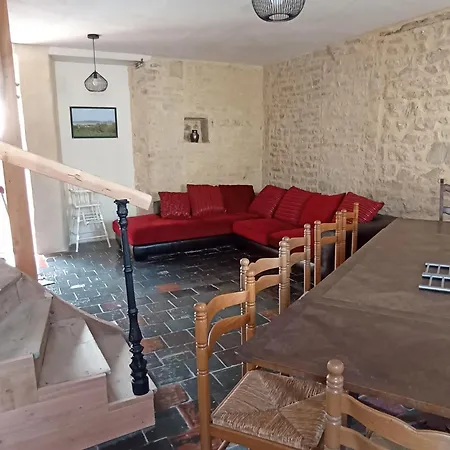 Gite Familiale Osmanville Exterior foto